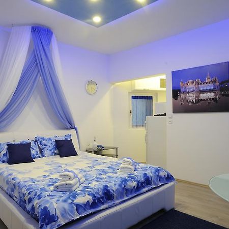 Apartment Rinaldi Lux Белград Екстериор снимка