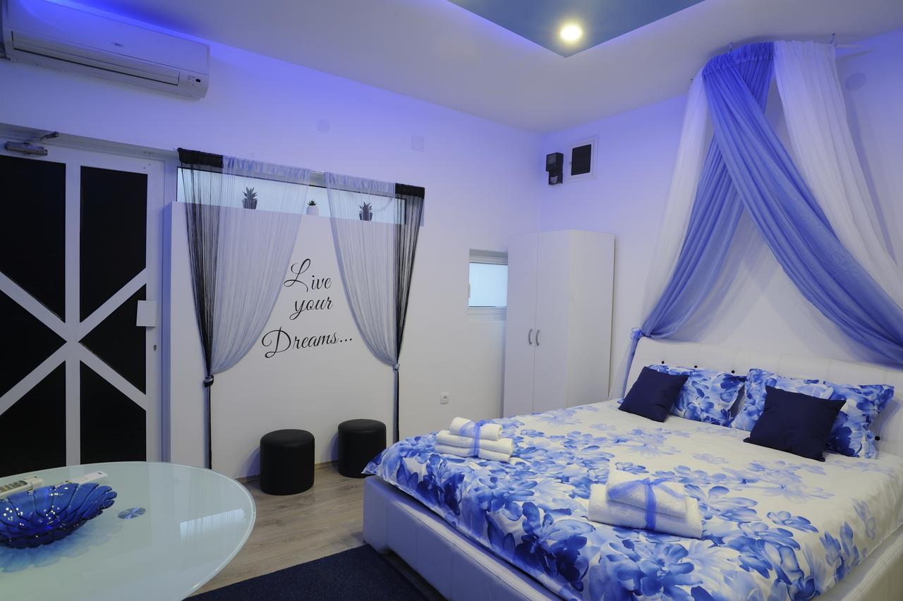 Apartment Rinaldi Lux Белград Екстериор снимка